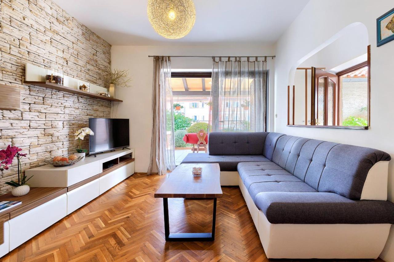 Stylish Flats With Two Bedrooms In Premantura Ngoại thất bức ảnh