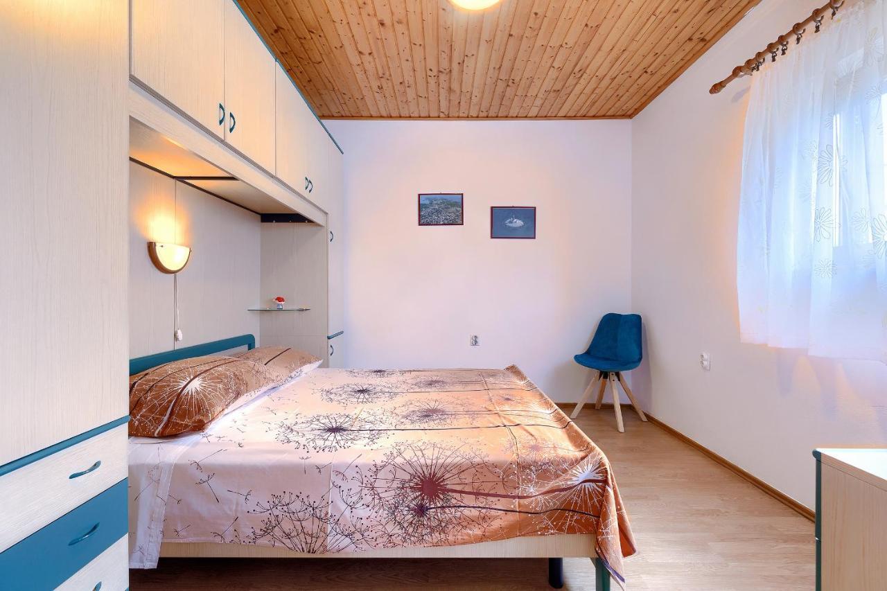 Stylish Flats With Two Bedrooms In Premantura Ngoại thất bức ảnh