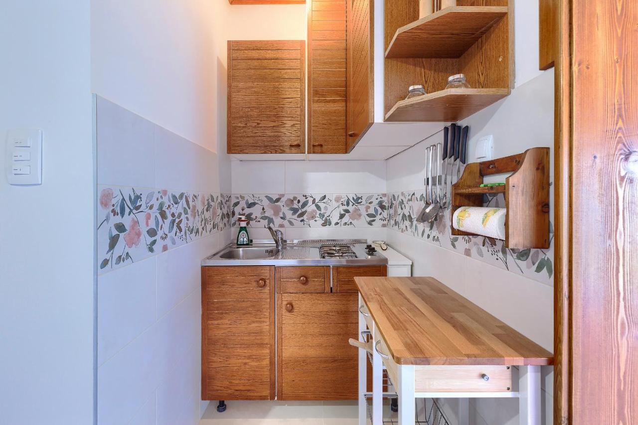 Stylish Flats With Two Bedrooms In Premantura Ngoại thất bức ảnh