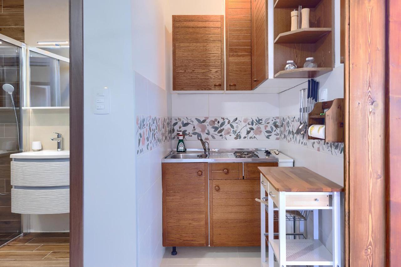 Stylish Flats With Two Bedrooms In Premantura Ngoại thất bức ảnh